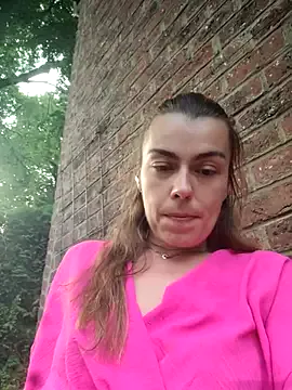 DoriDeluxe66 – webcam model profile photo Image 4