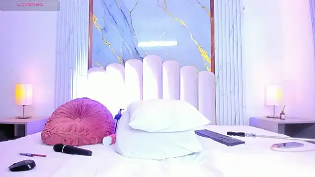 carolriveraa_ Image 7