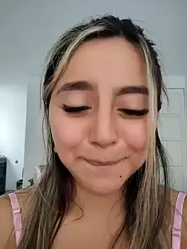 Harini_Gautam – webcam model profile photo Image 10