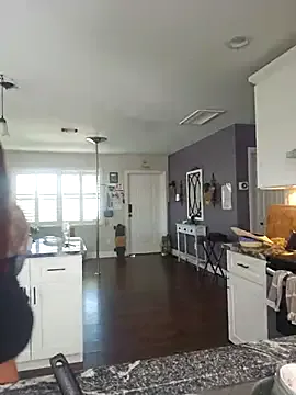 zoeypink – webcam model profile photo Image 16