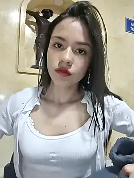 funny_to_see_you_here – webcam model profile photo Image 4