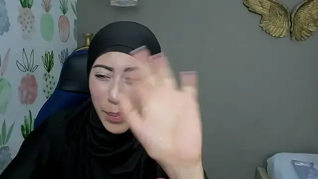 chaymae_nah_ Image 2