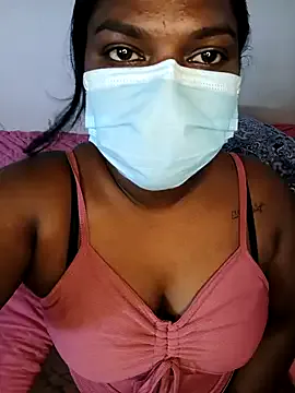 HornyMom_ – webcam model profile photo Image 10
