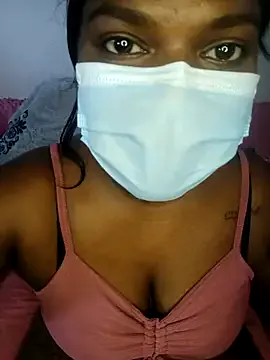 HornyMom_ – webcam model profile photo Image 11