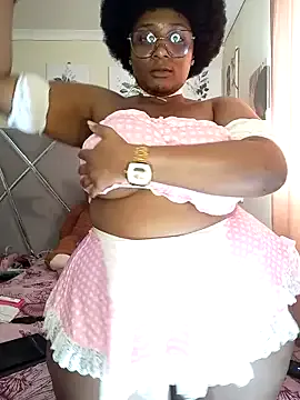 ceceliapidcock – webcam model profile photo Image 18
