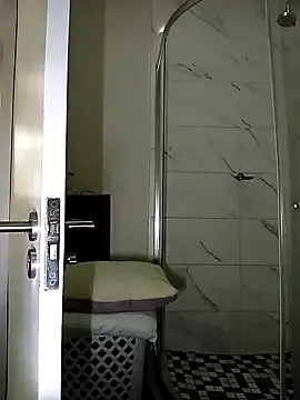 Rinamay_ – webcam model profile photo Image 12