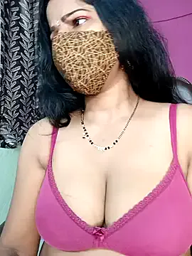 Alice-777 – webcam model profile photo Image 9