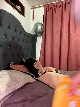 black_Pantherr69 – webcam model profile photo Image 17