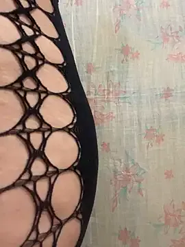 ceceliapidcock – webcam model profile photo Image 4