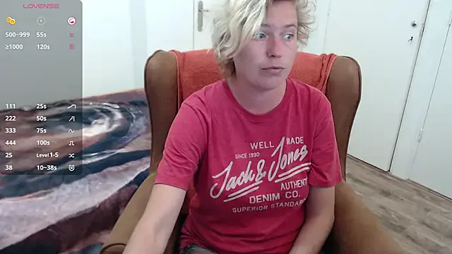 Alirawrz – webcam model profile photo Image 13