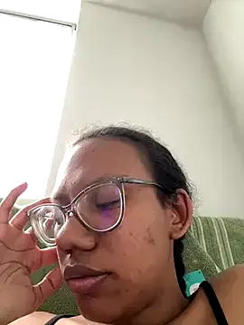 AngelinaTeller – webcam model profile photo Image 9