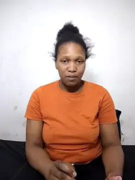 dreams4u – webcam model profile photo Image 16