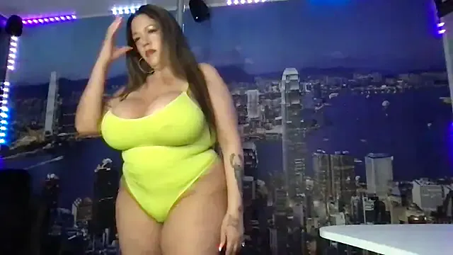 curvyfunlover Image 3