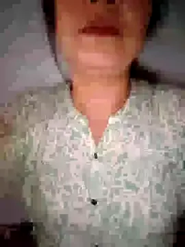 Sandhya_77 – webcam model profile photo Image 19
