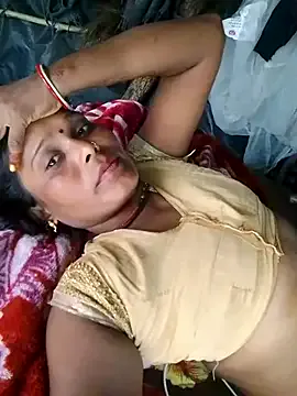 leiamegan – webcam model profile photo Image 6