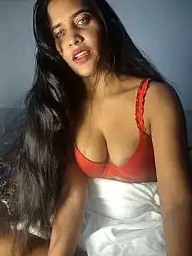 Layla_ly – webcam model profile photo Image 15