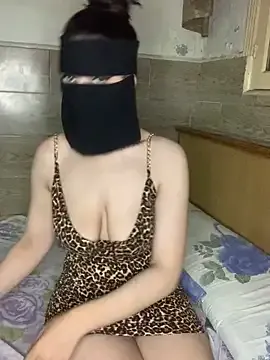 dirtypub – webcam model profile photo Image 3