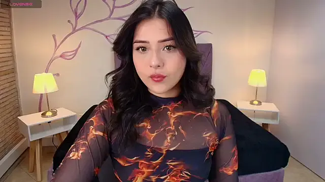 Yiyi-707 – webcam model profile photo Image 13