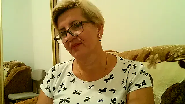 Sugarlina – webcam model profile photo Image 19