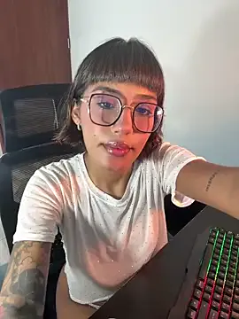 DemetraSadahiro – webcam model profile photo Image 5