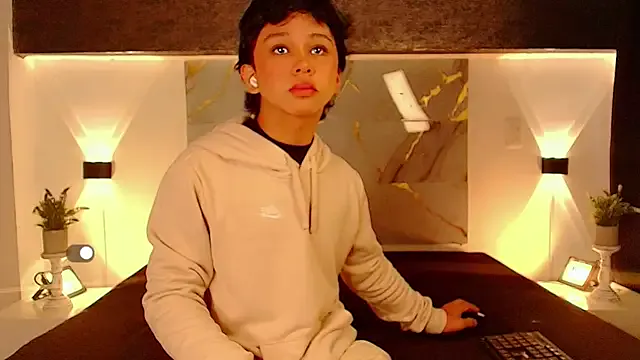 Sexy-Milla – webcam model profile photo Image 6