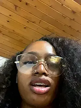 ava_delightt – webcam model profile photo Image 18