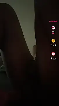 ClaireBree – webcam model profile photo Image 9