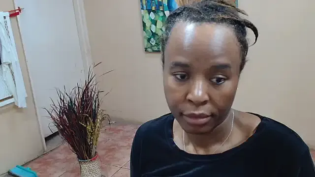 Sexy-Milla – webcam model profile photo Image 12