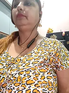 aoi2011 – webcam model profile photo Image 12