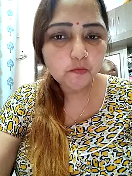 aoi2011 – webcam model profile photo Image 9