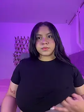 husa_Malikaa – webcam model profile photo Image 16