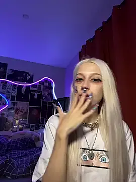 MiaWhitePink_ – webcam model profile photo Image 11