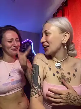 MiaWhitePink_ – webcam model profile photo Image 8