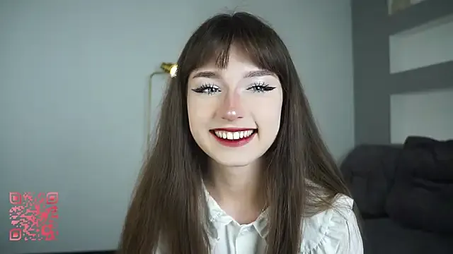 hotfallingdevil – webcam model profile photo Image 3