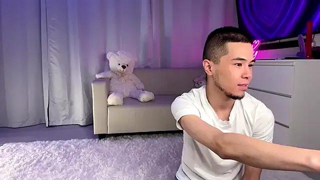 valerieh – webcam model profile photo Image 17