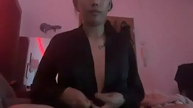 SassyWildCouple – webcam model profile photo Image 4