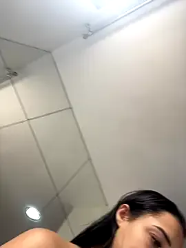 Minaaaa02 – webcam model profile photo Image 3
