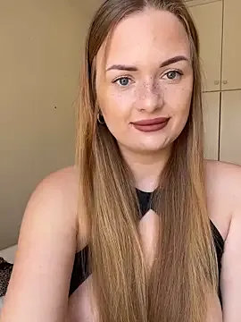 United3 – webcam model profile photo Image 3