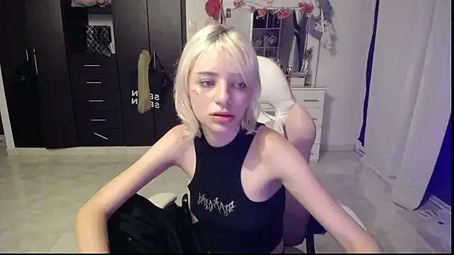 sugar_mom3 – webcam model profile photo Image 11