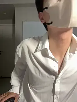 queenelia – webcam model profile photo Image 12