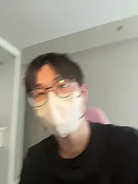 queenelia – webcam model profile photo Image 2