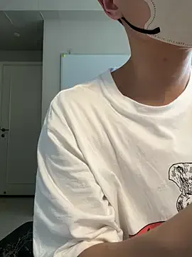 queenelia – webcam model profile photo Image 7