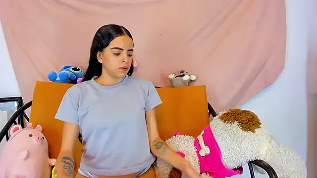 V-Hot-Sweti – webcam model profile photo Image 14