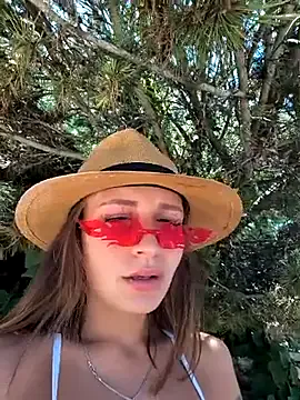 emma4xxx Image 18