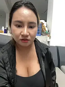 queen_kitty1818 – webcam model profile photo Image 5