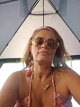 Sexy-Milla – webcam model profile photo Image 15