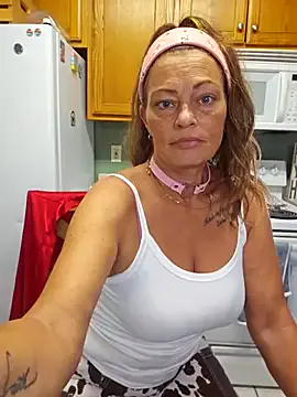 Sexy-Milla – webcam model profile photo Image 18