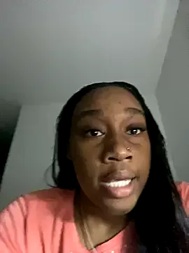 Love_bitess – webcam model profile photo Image 13