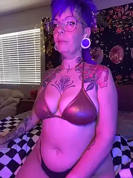 lilian_starfire – webcam model profile photo Image 4
