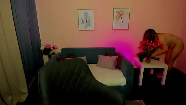 lucymagical – webcam model profile photo Image 12